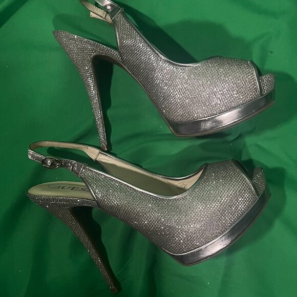 GUESS Glenisa Sling-Back Pumps - Picture 2 of 6